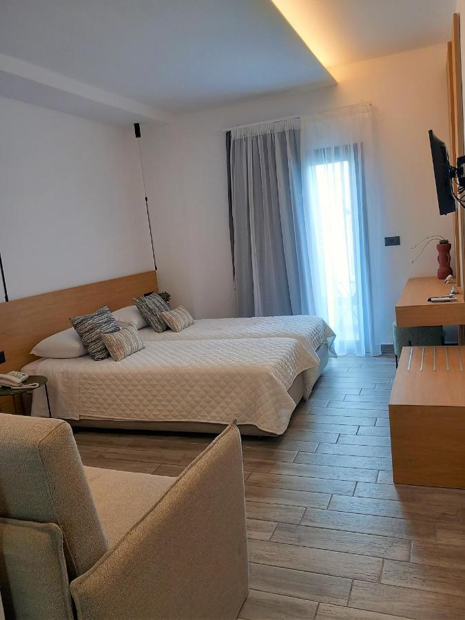 Lakkíon Bianco Hotel מראה חיצוני תמונה